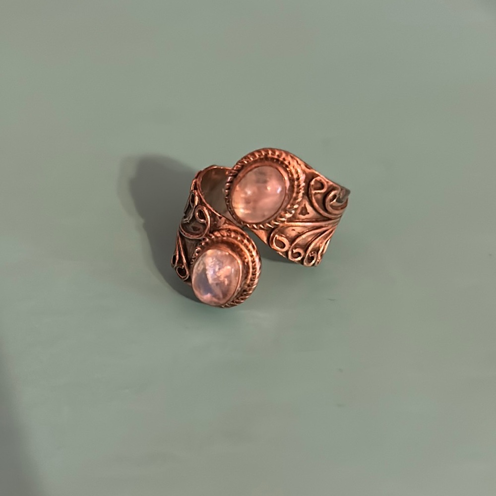 RING- adjustable- Moonstone - Picture 2 of 4